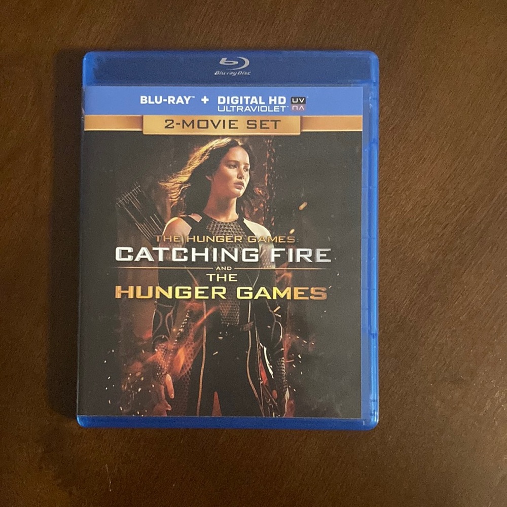 Hunger Games & Hunger Games: Catching Fire Blu-Ray Set